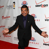 2011 (Television) - Eva Longoria and George Lopez host Padres Contra El Cancer Annual Gala  | Picture 103843